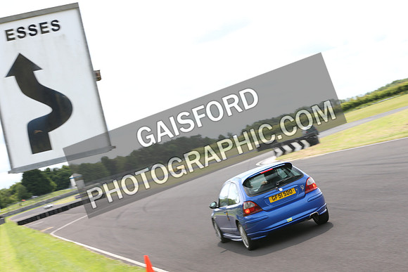MGs on track 0900