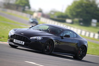Aston Martin 0813