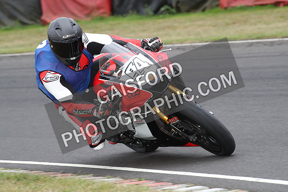BIKES 1075