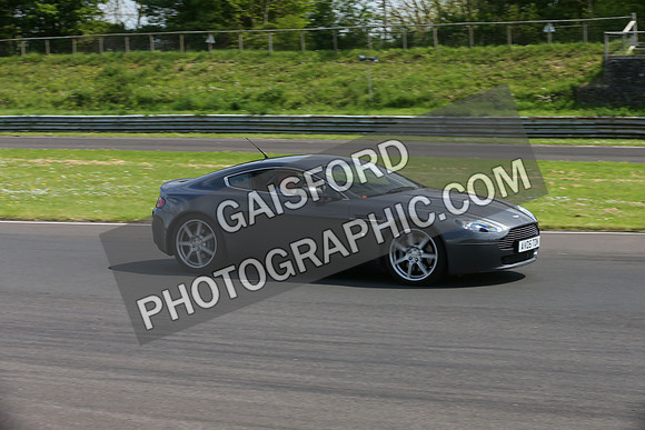 Aston Martin 0254