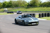Aston Martin 0290