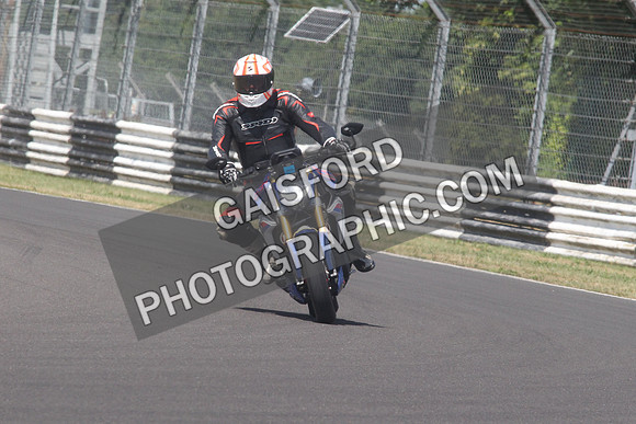 BIKES 1600