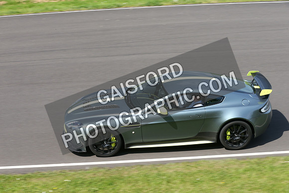 Aston Martin 0457