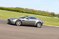 Aston Martin 0408