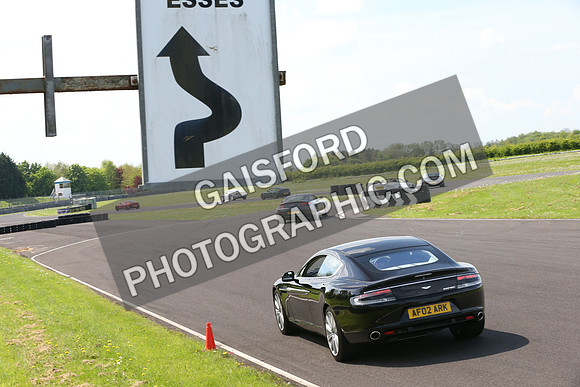 Aston Martin 0420