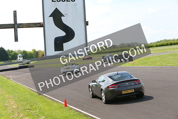 Aston Martin 0419