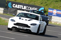 Aston Martin 0512