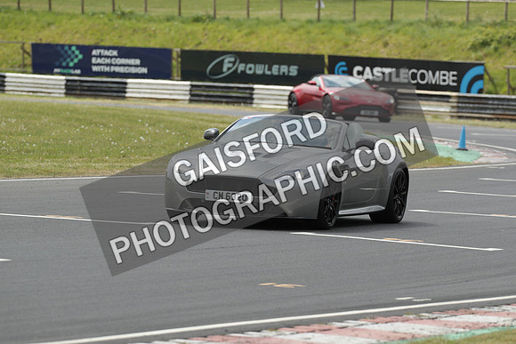 ASTON 1100