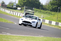 Aston Martin 0680