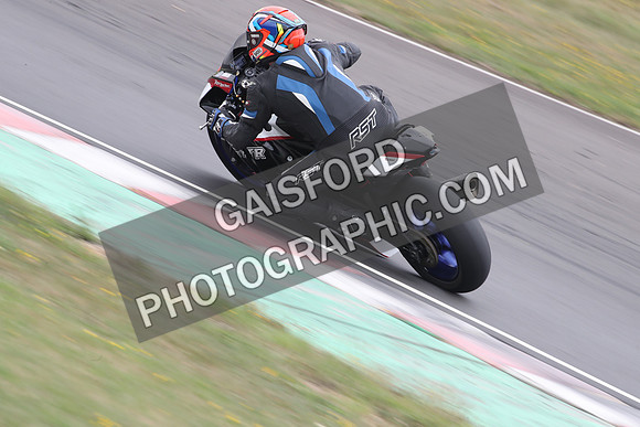 BIKES 1099