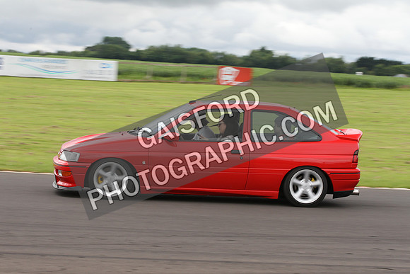 1351