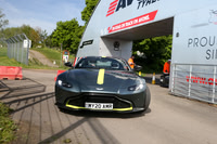 Aston Martin 0015