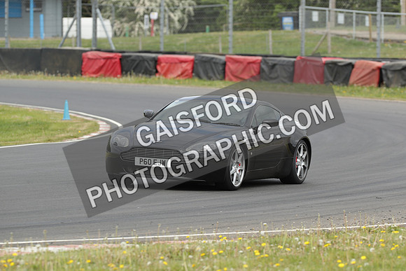 ASTON 0863