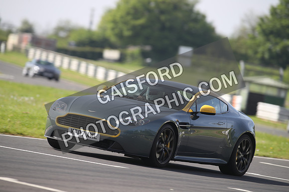 Aston Martin 0721
