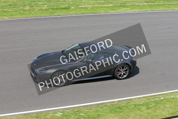 Aston Martin 0445
