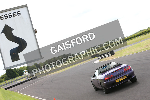 MGs on track 0896