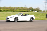 Aston Martin 0335